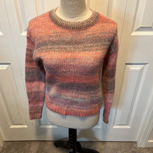 Something Navy size XS wool blend pullover - Picture 3 of 15